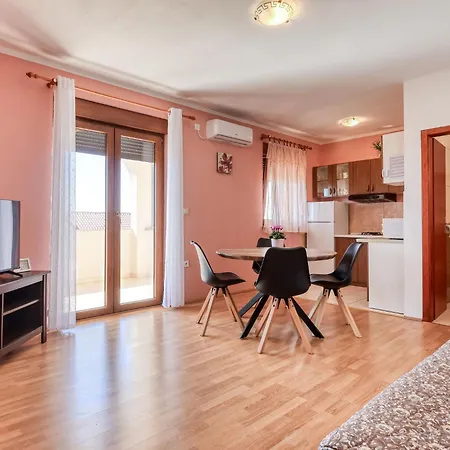 Apartmán Nikol-3 By Interhome Crikvenica