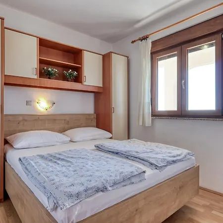 Apartmán Nikol-3 By Interhome